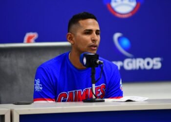 Del Valle renovado hasta el 2028/29